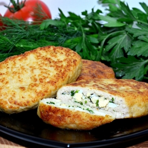 Зраза куриная, фаршированная яйцом и зеленым луком