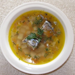 Суп картофельный с рыбными консервами