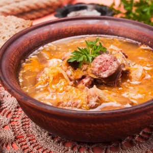 Суп из квашеной капусты по-венгерски