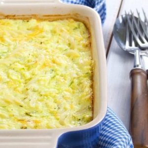 Запеканка из капусты с куриным фаршем под сыром