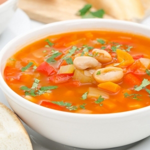 Суп фасолевый с  говядиной